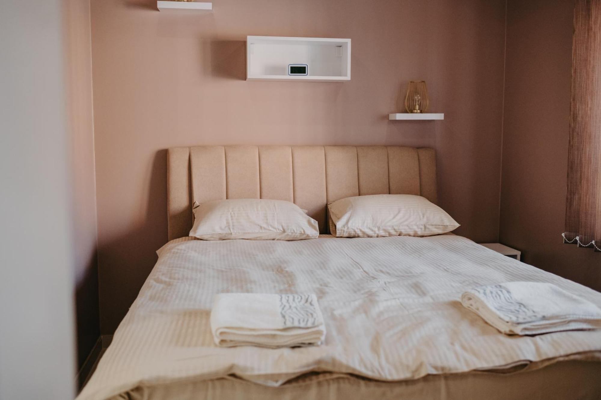 Bed and Breakfast Prenociste Park Modrica Экстерьер фото